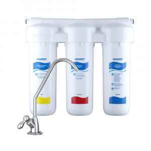 Проточная система Водоочиститель Аквафор модель Трио Норма для жесткой воды
